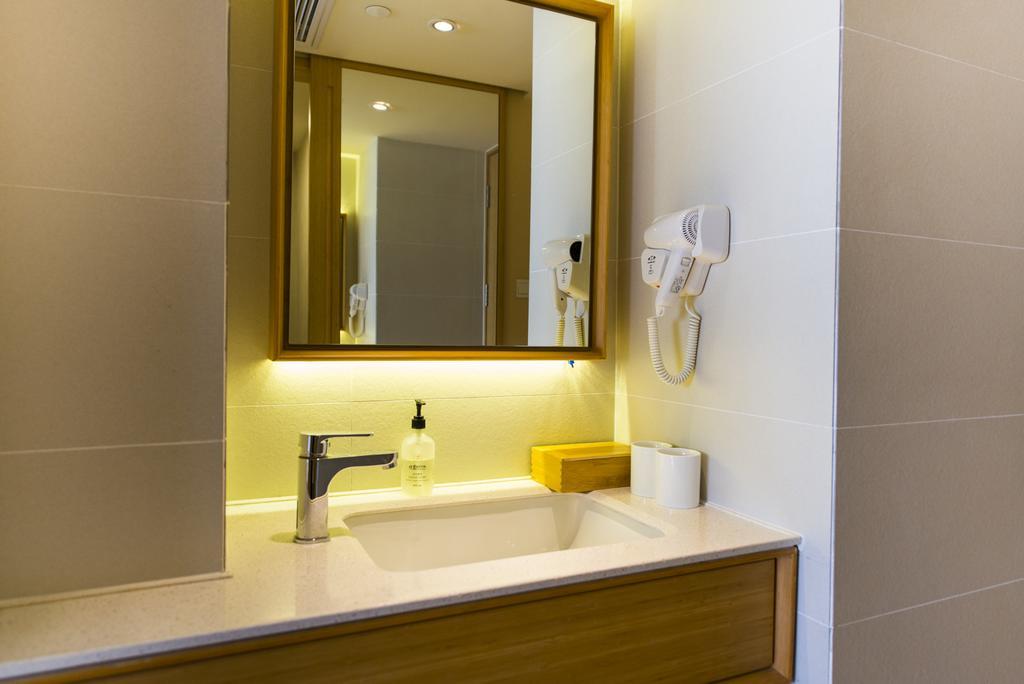 Ji Hotel Shanghai Stadium Екстер'єр фото