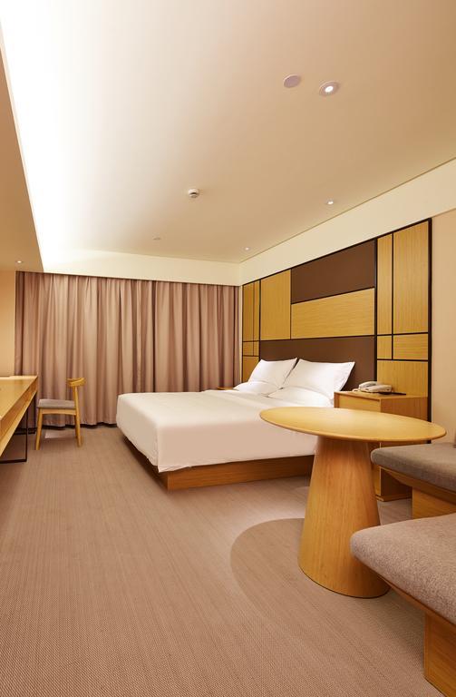 Ji Hotel Shanghai Stadium Екстер'єр фото