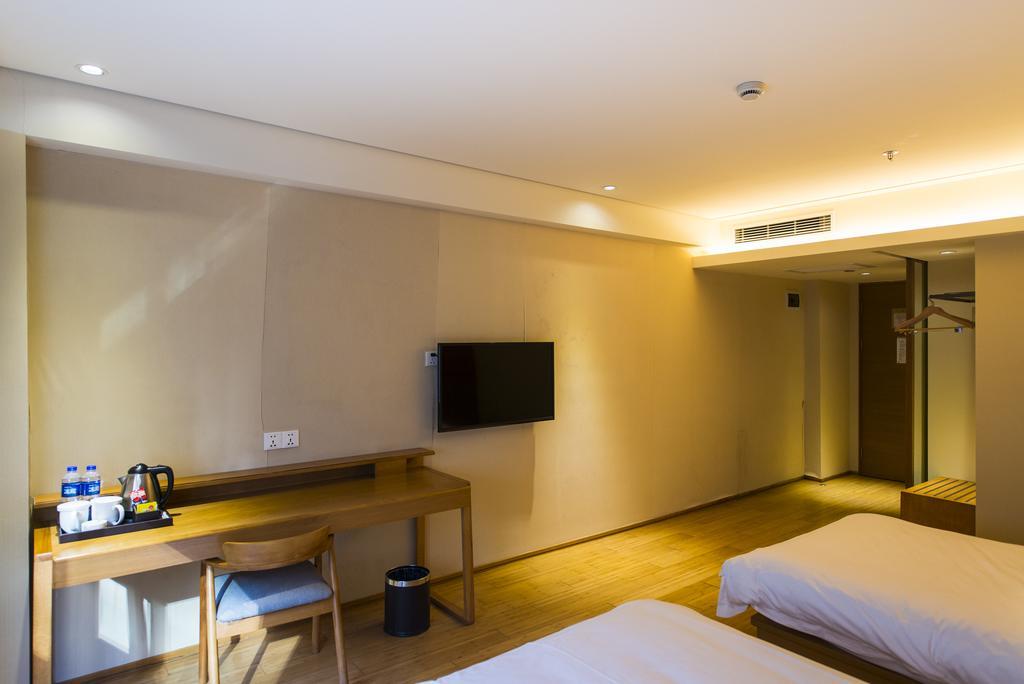 Ji Hotel Shanghai Stadium Екстер'єр фото