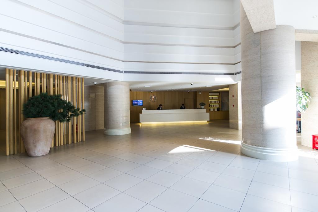Ji Hotel Shanghai Stadium Екстер'єр фото